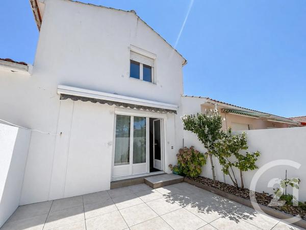 Maison à vendre  5 pièces - 98,16 m 2   TALMONT ST HILAIRE  - 85
