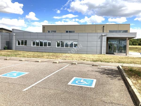 Morhange :Local toutes activités 476m²