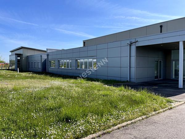 Morhange :Local toutes activités 476m²