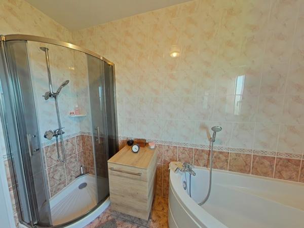 Villa familiale à Audenge :178m² espace, confort et potentiel