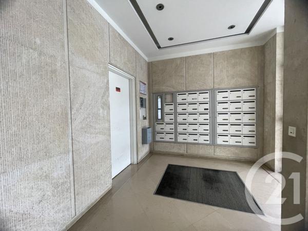 Appartement F4 à vendre  4 pièces - 100,08 m2 COURBEVOIE - 92