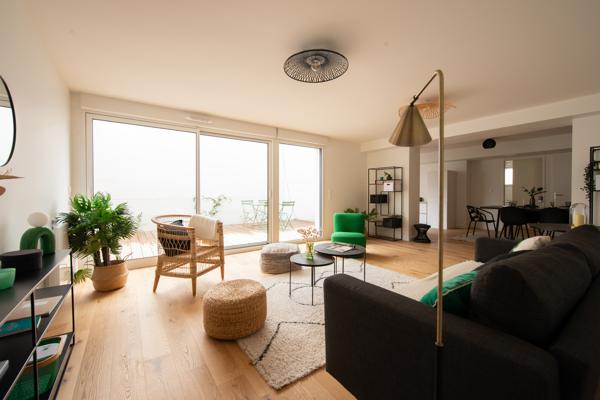 ARCHITECTURE MODERNISTE- 1970 -Appartement neuf avec terrasse et parking - Bordeaux