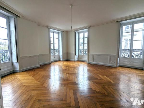APPARTEMENT DE STANDING COPERNIC - 3 CHAMBRES - NANTES