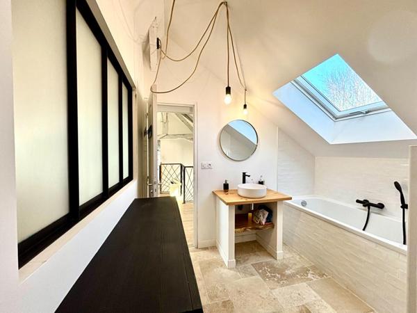 Maison 5 pièce(s) 147 m2