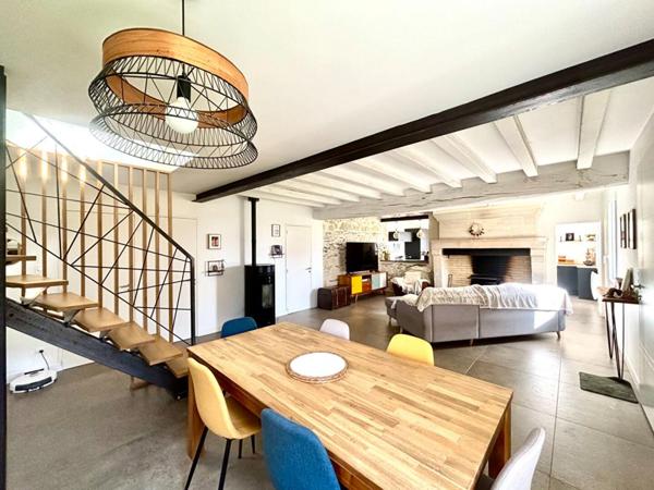 Maison 5 pièce(s) 147 m2