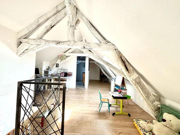 Maison 5 pièce(s) 147 m2