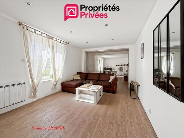 Maison à Pouancé Ombree D Anjou 6 pièce(s) 140 m2 - 4 Chambres
