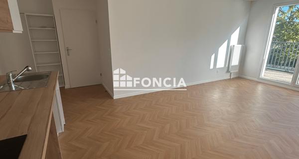 Location Appartement 3 pièces 59.25 m² - Le Mée-sur-seine 77350