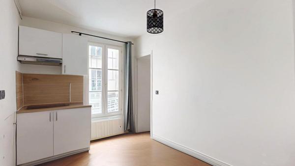 À vendre : Appartement T1 à Paris - Référence V975