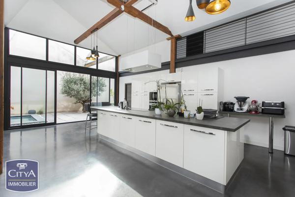 Maison à vendre 5 pièces 240m² Roanne (42300)