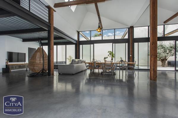 Maison à vendre 5 pièces 240m² Roanne (42300)