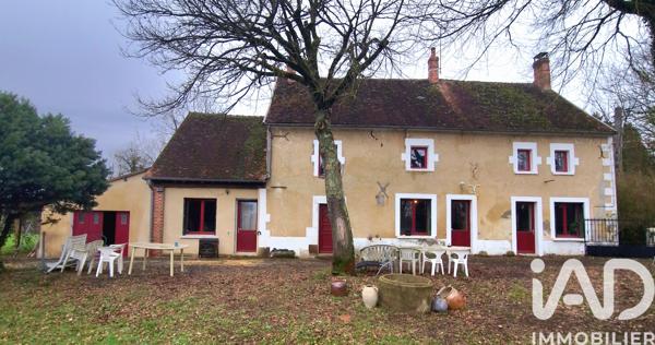 Maison à vendre 5 pièces 250 m² Saint-Amand-en-Puisaye