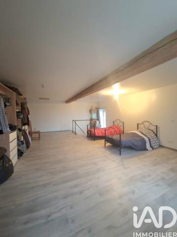 Maison à vendre 5 pièces 250 m² Saint-Amand-en-Puisaye