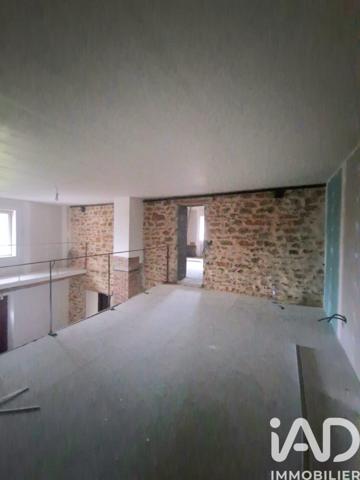 Maison à vendre 5 pièces 250 m² Saint-Amand-en-Puisaye