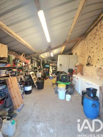 Maison à vendre 5 pièces 250 m² Saint-Amand-en-Puisaye