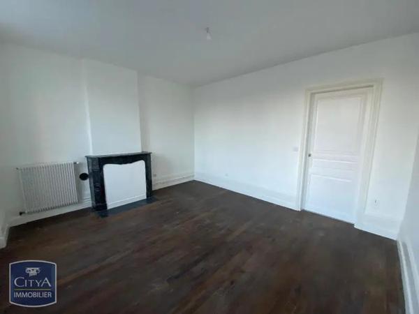 Appartement à louer 1 pièce 45.68m²