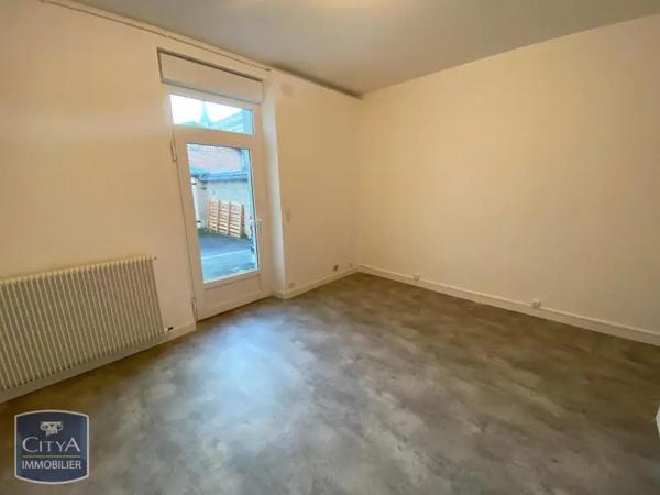 Appartement à louer 1 pièce 45.68m²