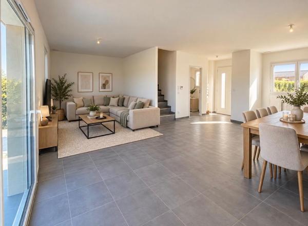 Maison
         4 pièces
        - 85 m² Exclusivité 255 000 € *
