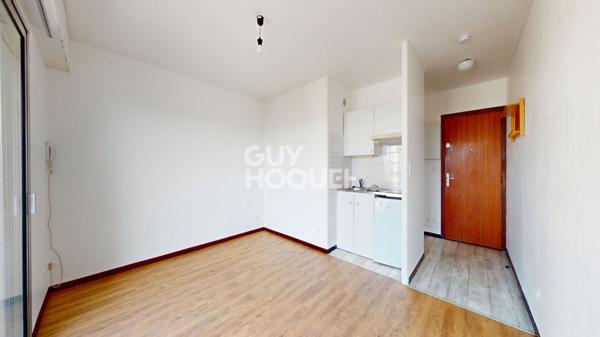 ANNECY - Studio lumineux avec vue dégagée et place de parking