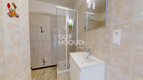 ANNECY - Studio lumineux avec vue dégagée et place de parking