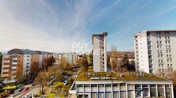 ANNECY - Studio lumineux avec vue dégagée et place de parking