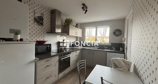 À vendre Appartement 4 pièces 90 m² - Rochefort 17300