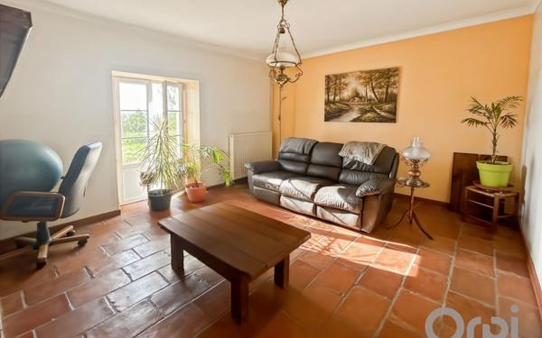 Maison à vendre    4 pièces •  Saint-Clar