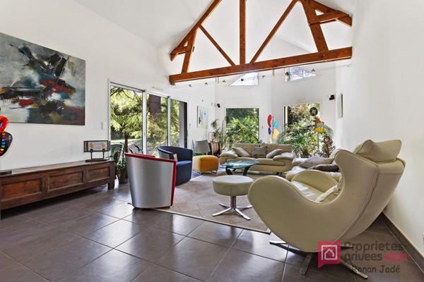 Maison Familiale SAUTRON côté Cens