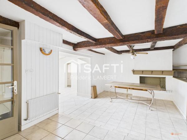 Maison de ville rénovée avec jardin & dépendance