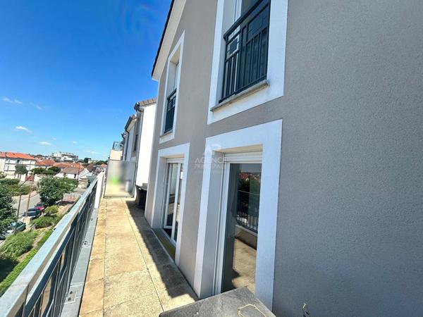 Appartement ACHERES 4 pièce(s) 78 m2 €339 000 ** - Référence 8846