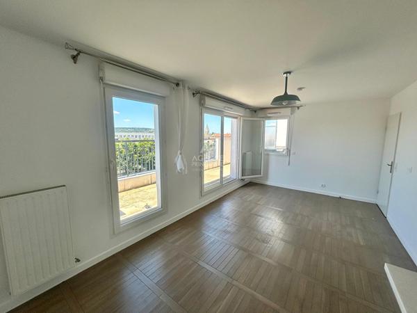 Appartement ACHERES 4 pièce(s) 78 m2 €339 000 ** - Référence 8846