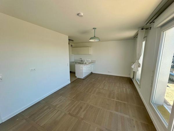 Appartement ACHERES 4 pièce(s) 78 m2 €339 000 ** - Référence 8846