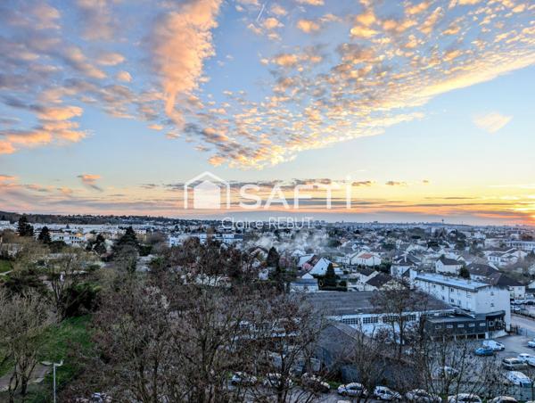 Livry-Gargan  Beau F3 69M²