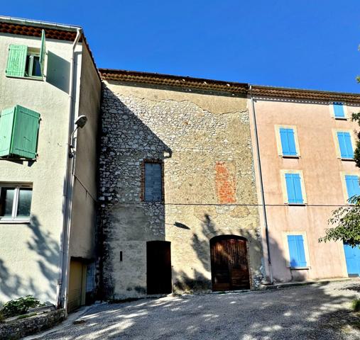 Immeuble dans Comps-sur-Artuby