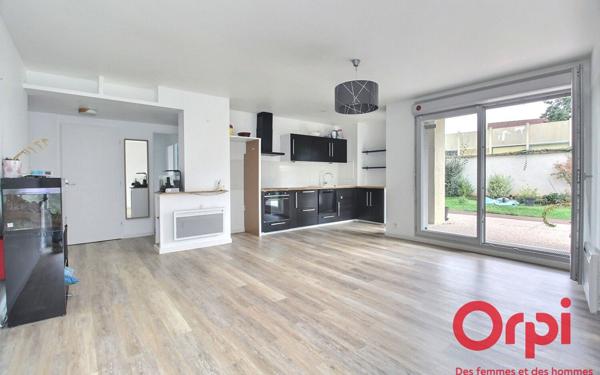 Appartement à vendre    4 pièces • 80,14 m2 Trappes