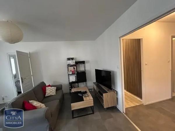 Appartement à louer 4 pièces 72.17m² Périgueux (24000)