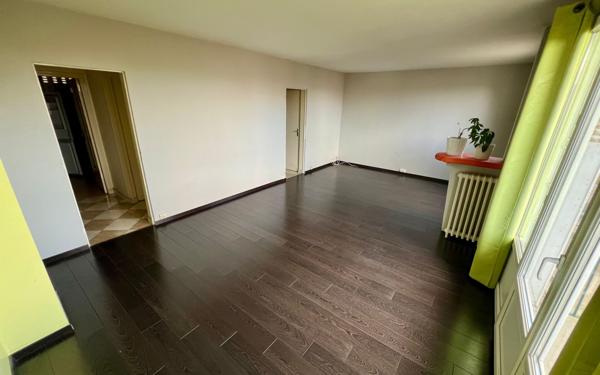 Appartement à vendre    2 pièces • 54,31 m2 Le Bourget