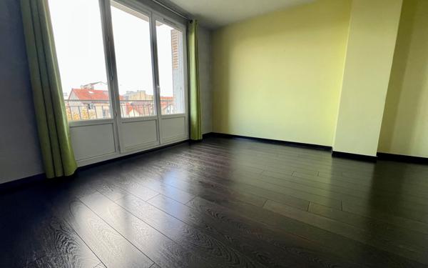 Appartement à vendre    2 pièces • 54,31 m2 Le Bourget