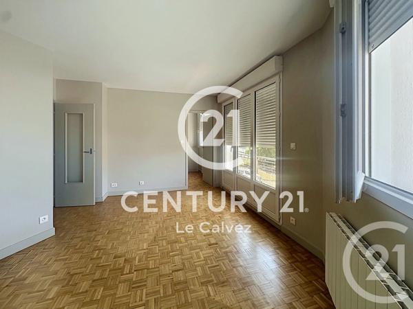 Appartement T2 à vendre  2 pièces - 53,19 m 2   LANNION  - 22