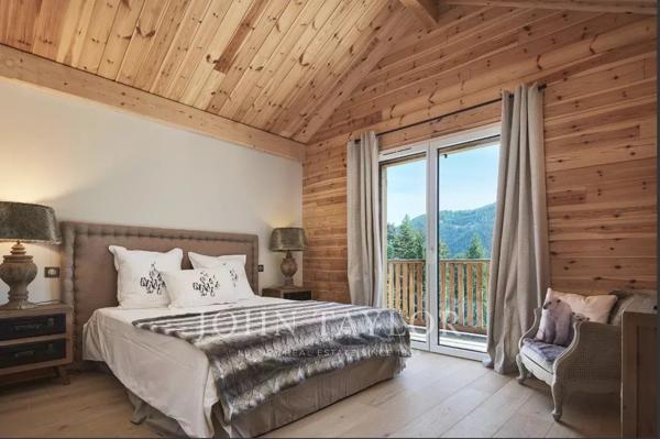 Auron : chalet avec vue panoramique sur le domaine