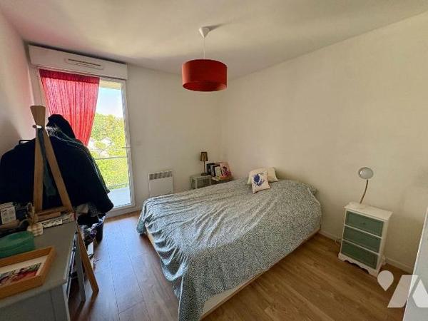 PACE - Dans une copropriété de 2007, appartement T3 situé au 3ème et dernier étage, comprenant ...