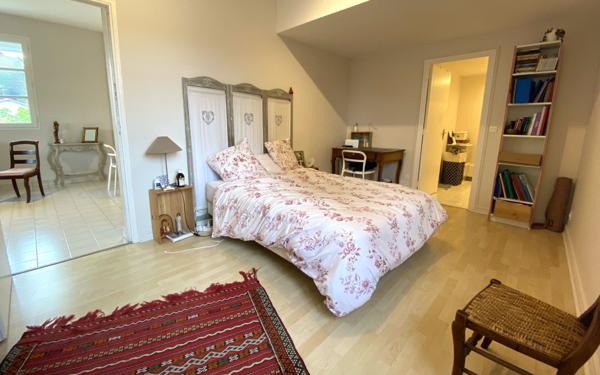 Maison à vendre    8 pièces •  Pont-du-Casse