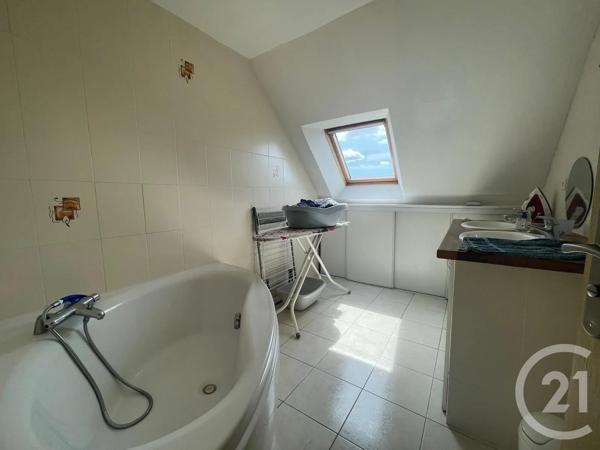 Maison à vendre  6 pièces - 107 m 2   ST AVE  - 56