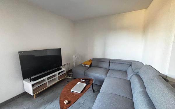 Appartement à vendre    3 pièces • 59,90 m2 Colomiers