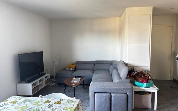 Appartement à vendre    3 pièces • 59,90 m2 Colomiers