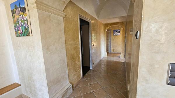 Bastide à Trans En Provence 8 pièce(s) 300 m2