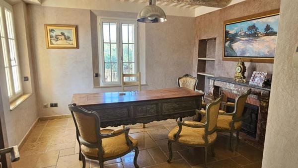 Bastide à Trans En Provence 8 pièce(s) 300 m2