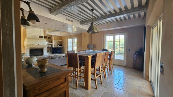 Bastide à Trans En Provence 8 pièce(s) 300 m2