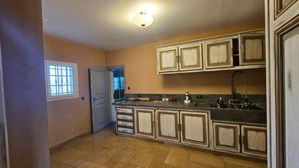 Bastide à Trans En Provence 8 pièce(s) 300 m2