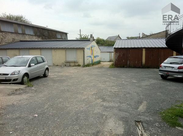 STUDIO MEUBLE A LOUER - BLOIS - REFAIT A NEUF, PROCHE CENTRE-VILLE, LYCÉES ET ECOLES